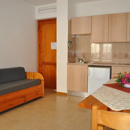 Aparthotel Eucalipti