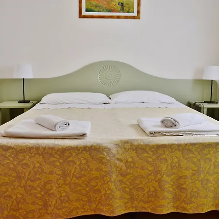 Eucalipti Apartmanhotel 3*