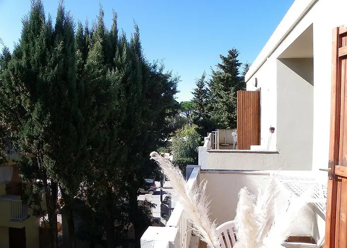 Apart Otel Eucalipti 3*