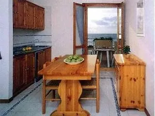 Eucalipti Lägenhetshotell 3*